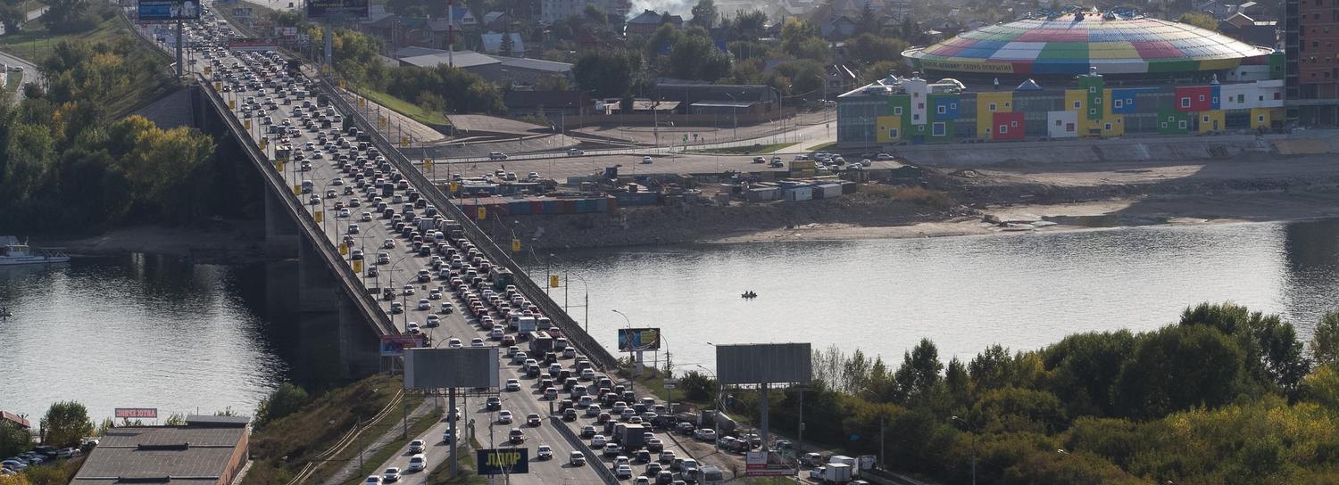 Новосибирские спасатели завершат ликвидацию разлива нефти на Оби 9 октября