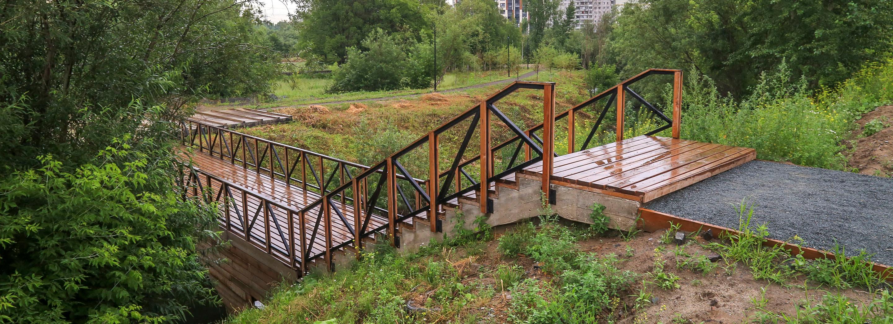 Если вы пропустили: парк у Каменки, вывеска из СССР и алчный динозавр