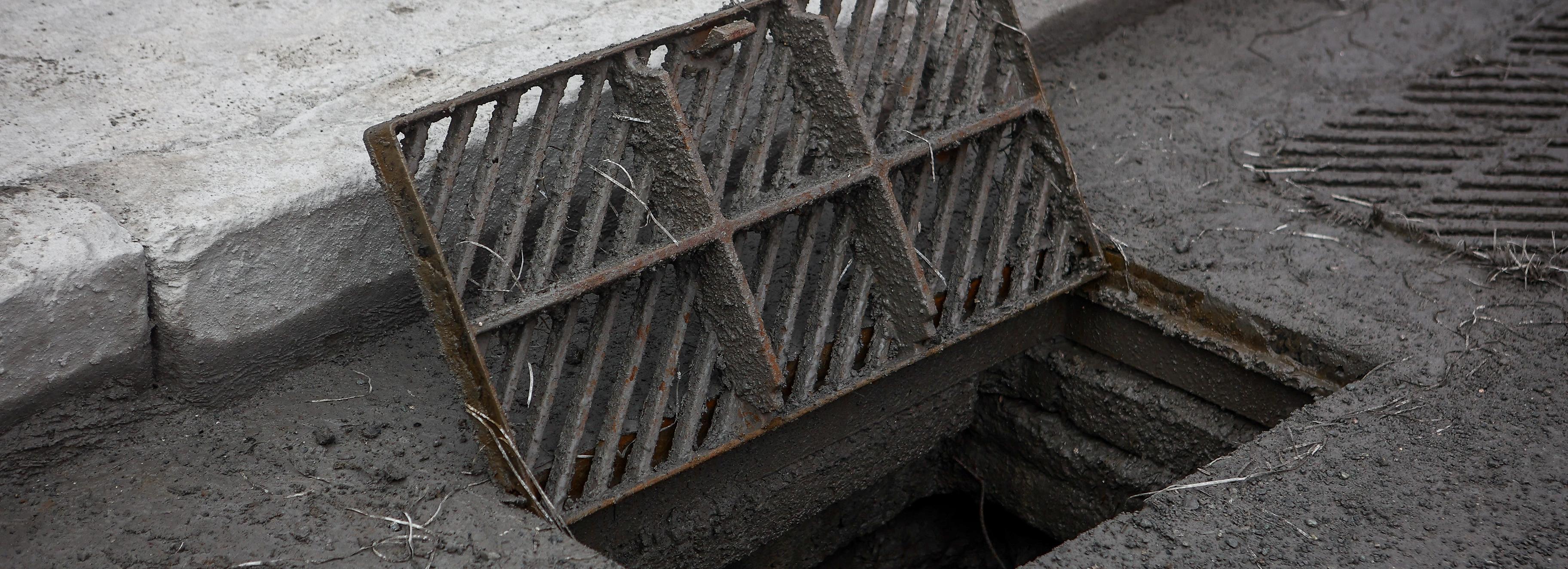 Из-за аварийной ливнёвки на Чемском ввели режим повышенной готовности