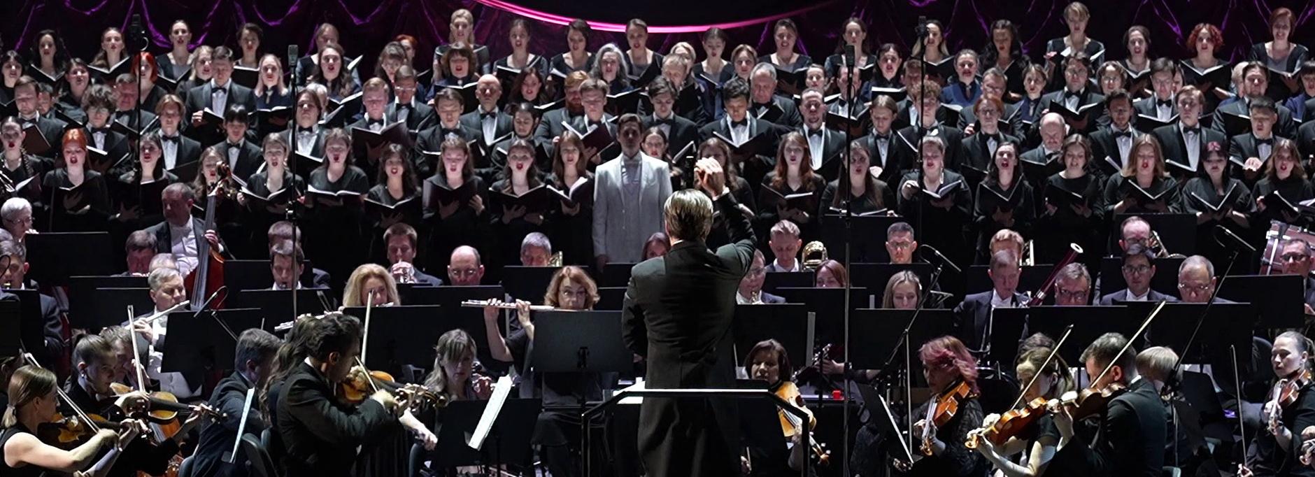 НОВАТ отметил 80-летие легендарной оперой «Иван Сусанин»