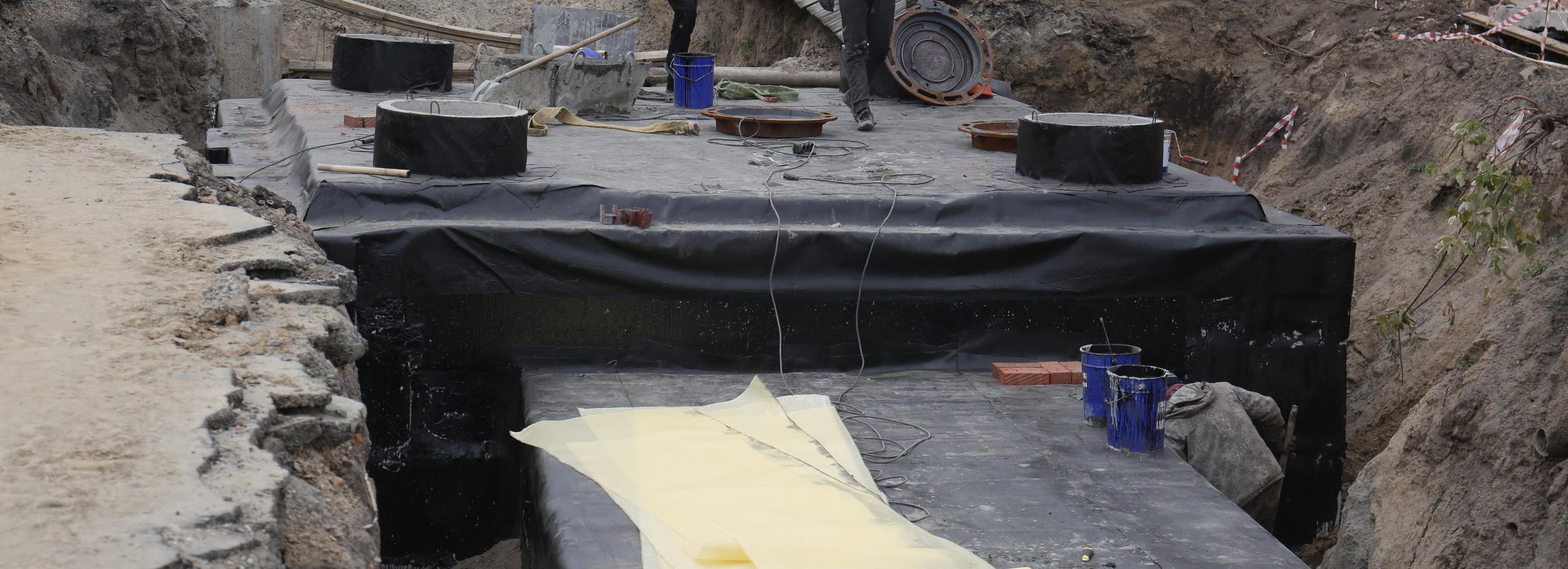 Улицу Чехова в Новосибирске разрыли из-за работ на теплотрассе