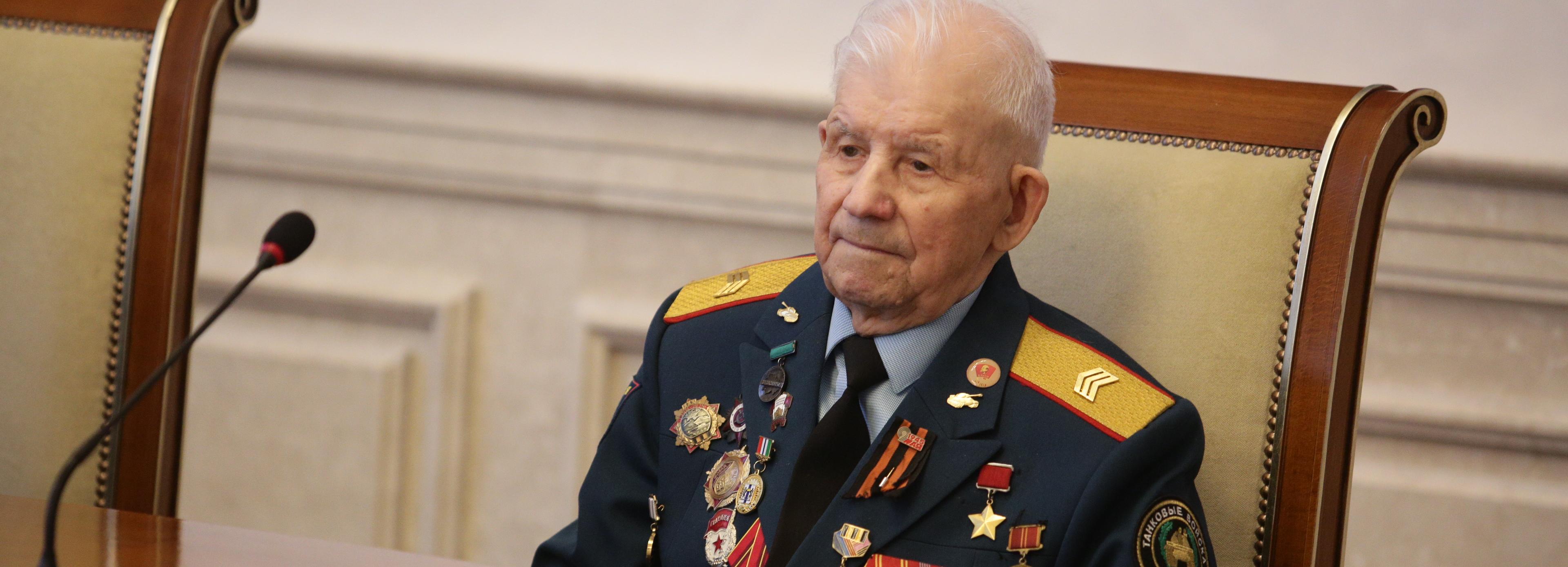 Памятную доску Герою Советского Союза Анцупову одобрили новосибирцы