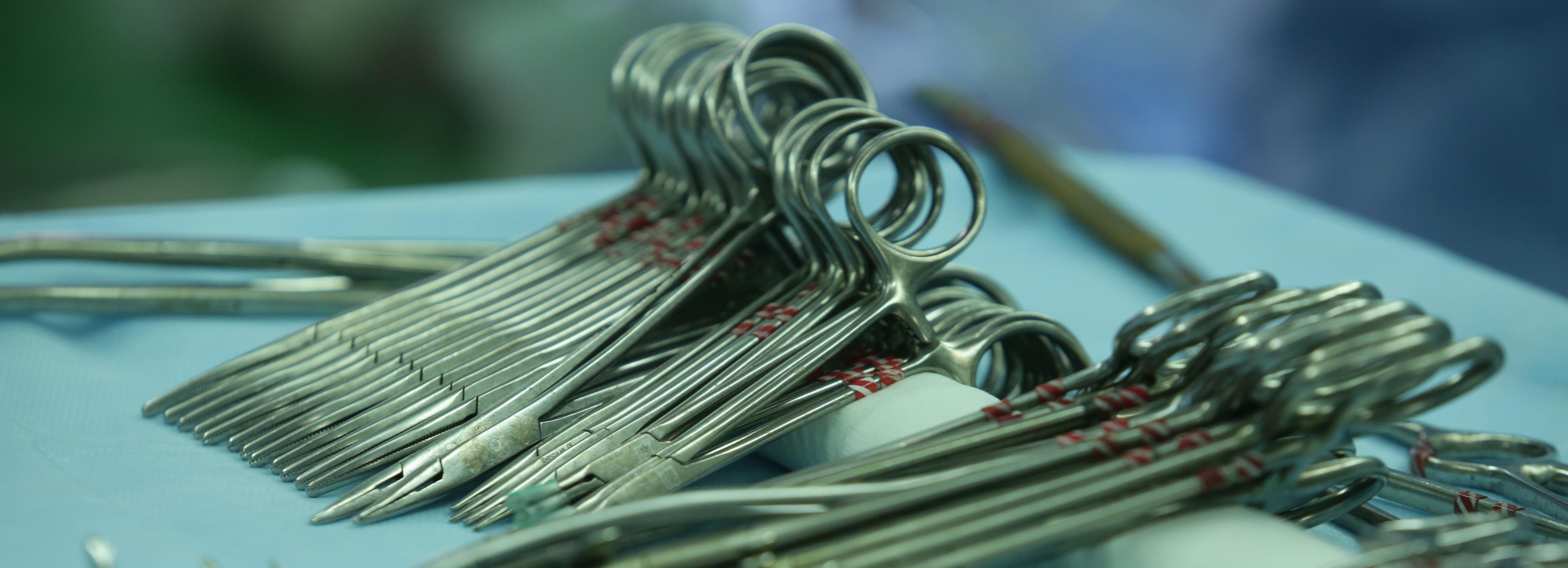 Ребёнка со смещённым в грудную клетку желудком спасли в Новосибирске