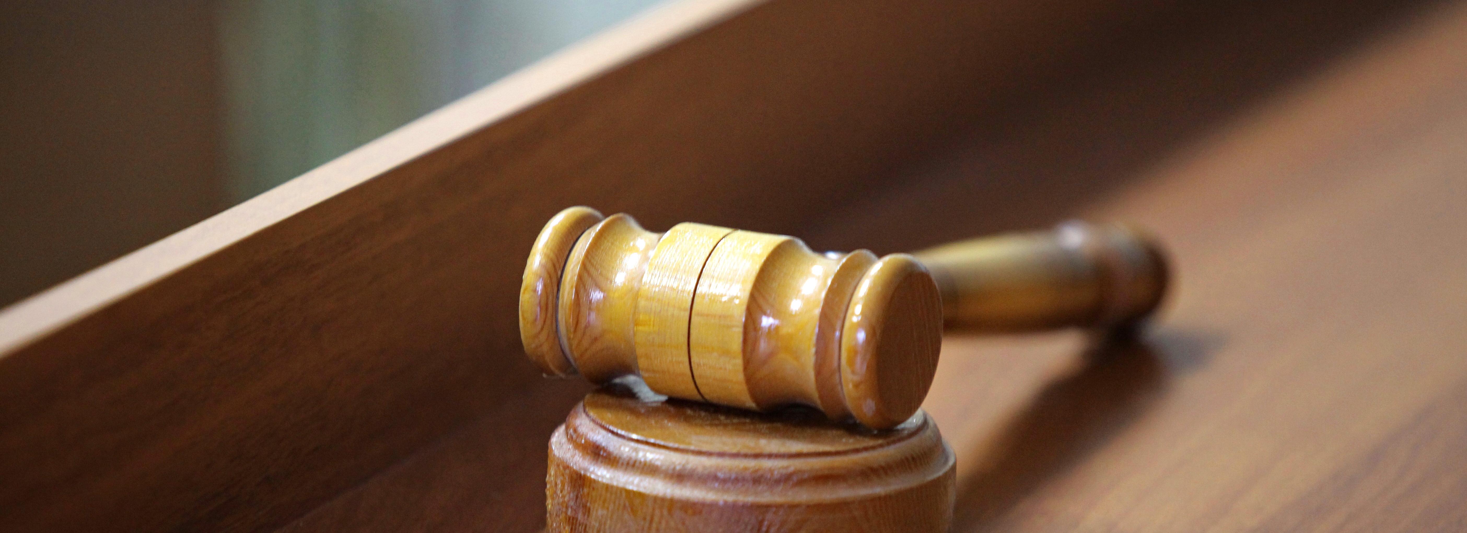 Экс-прокурора области Фалилеева выселяют из служебной квартиры