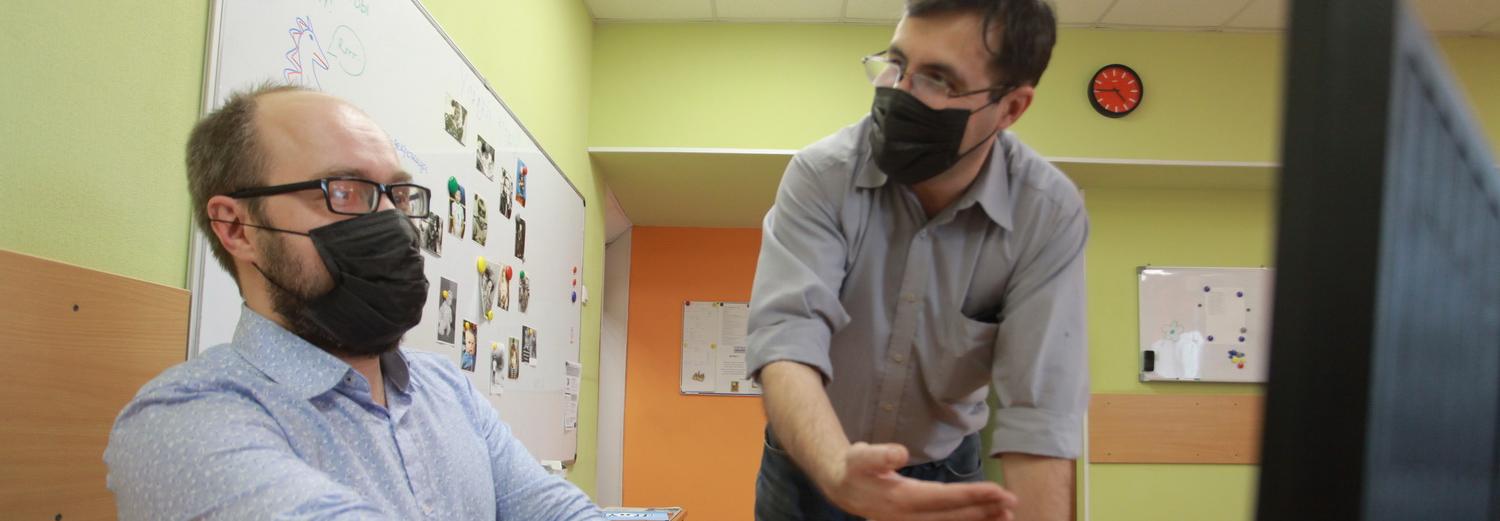 Меньше обнимашек и больше осторожности: как защититься от коронавируса