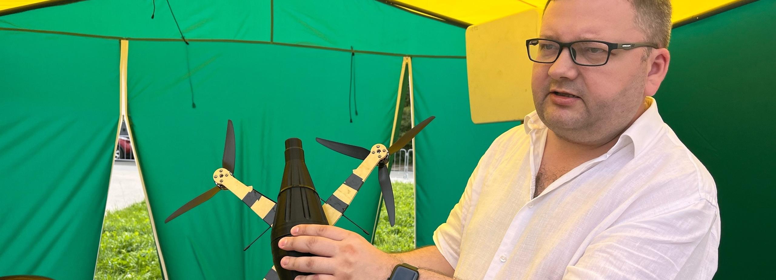 Бронеплиты и другие товары для СВО показали на ВДНХ в Новосибирске