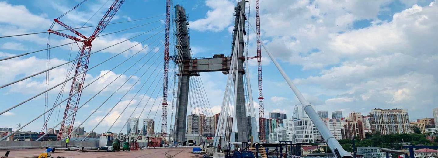В Новосибирске смонтировали все ванты в русловом пролёте четвёртого моста