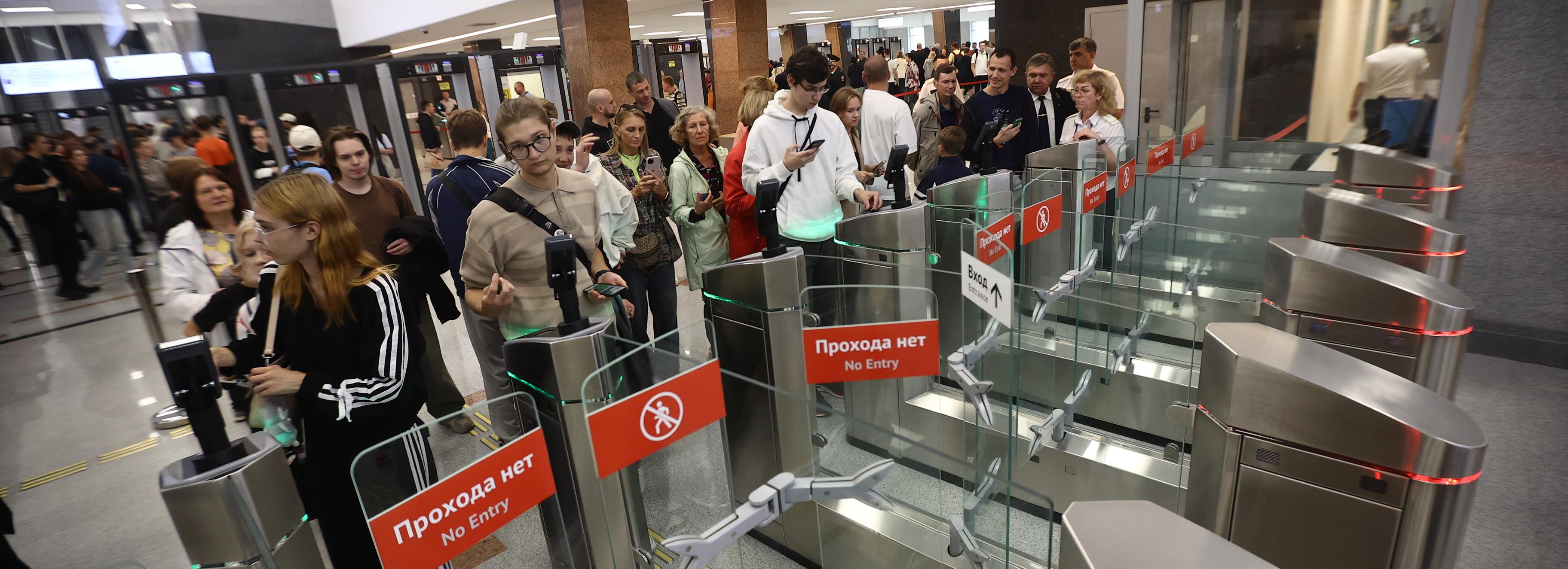 Мэр Кудрявцев: пассажиропоток на «Спортивной» превысил 55 000 человек