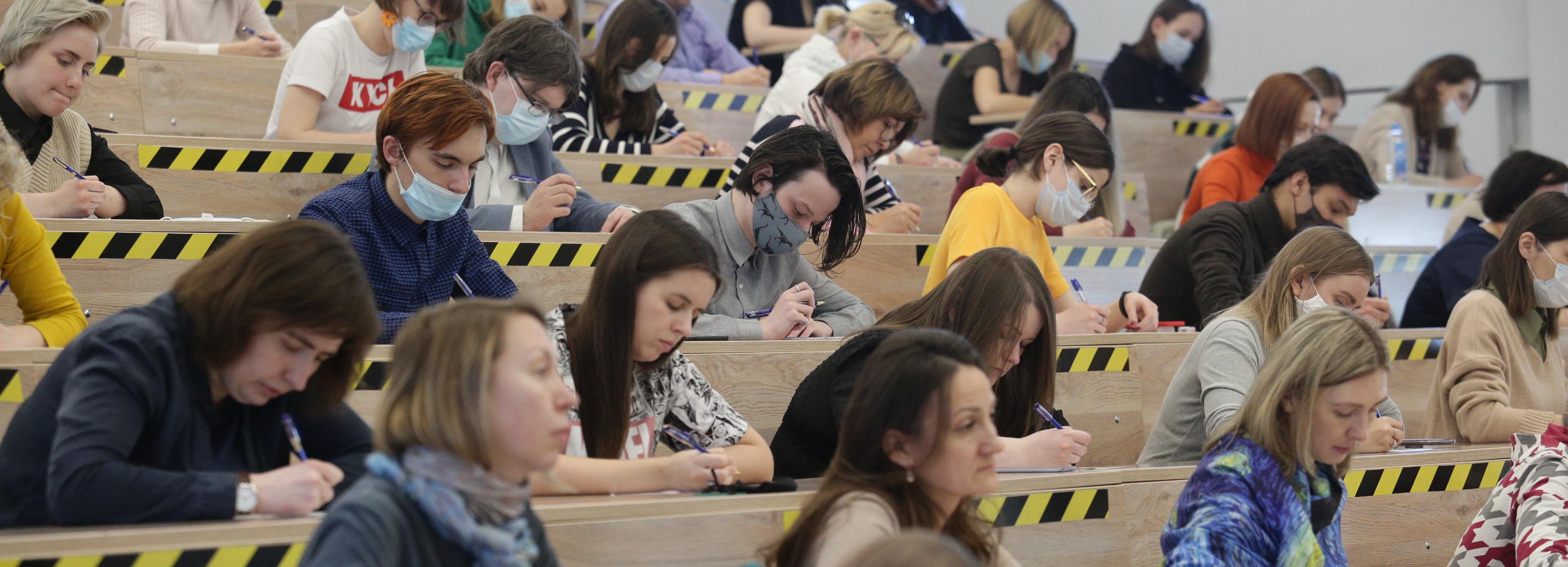 Василий Авченко станет автором Тотального диктанта — 2023