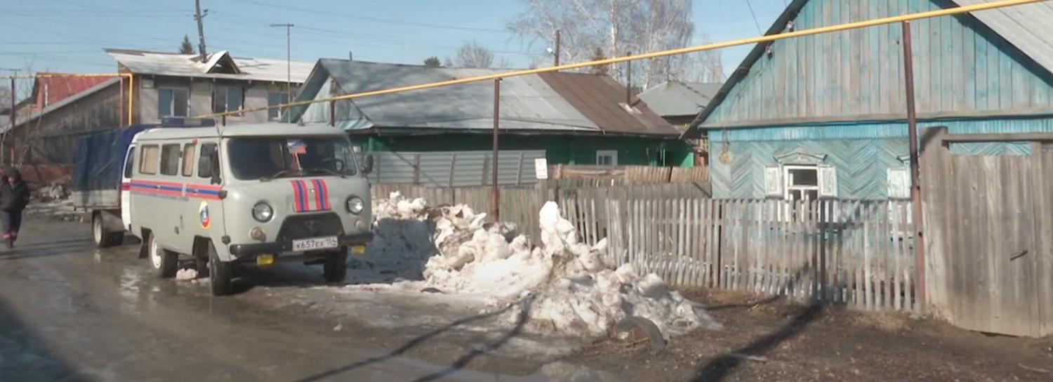 Спасателей начали вызывать на затопленные подвалы в Новосибирске