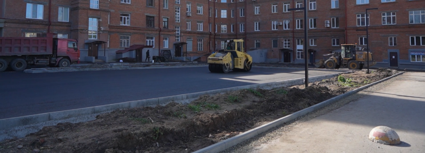 Двор за девять миллионов создают у сталинки на Станиславского