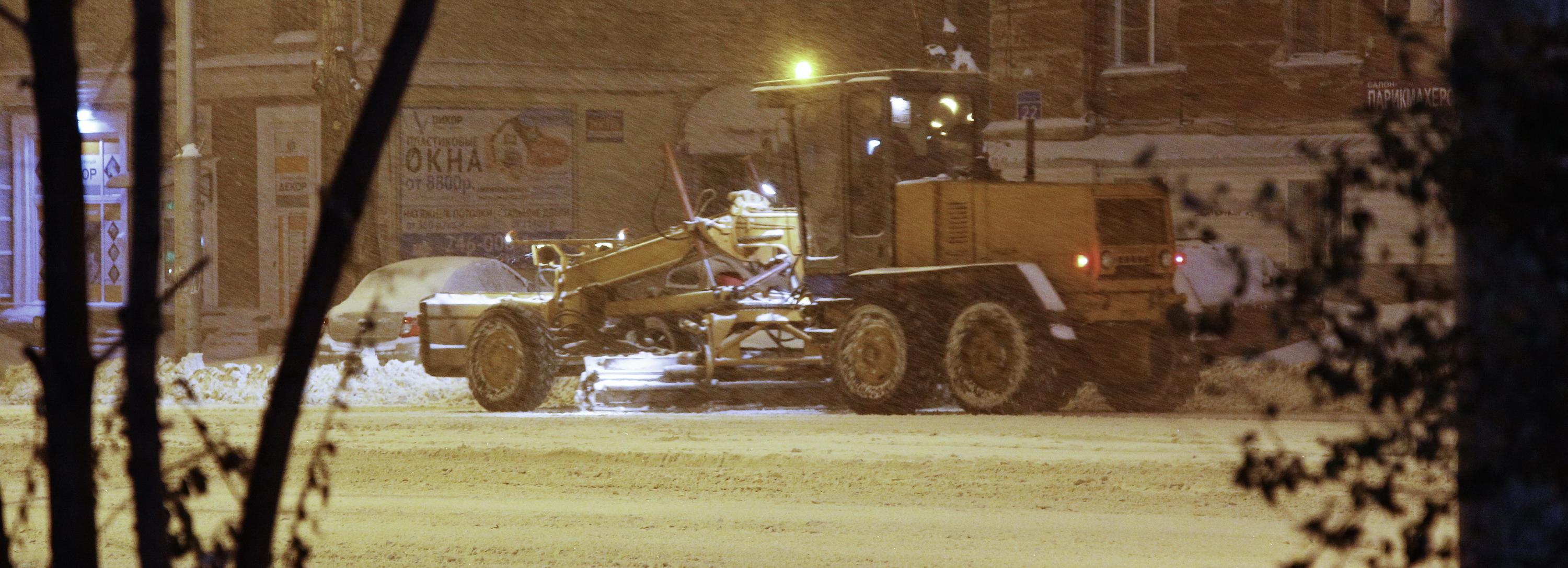 Где будут убирать снег 10 февраля в Новосибирске — список улиц