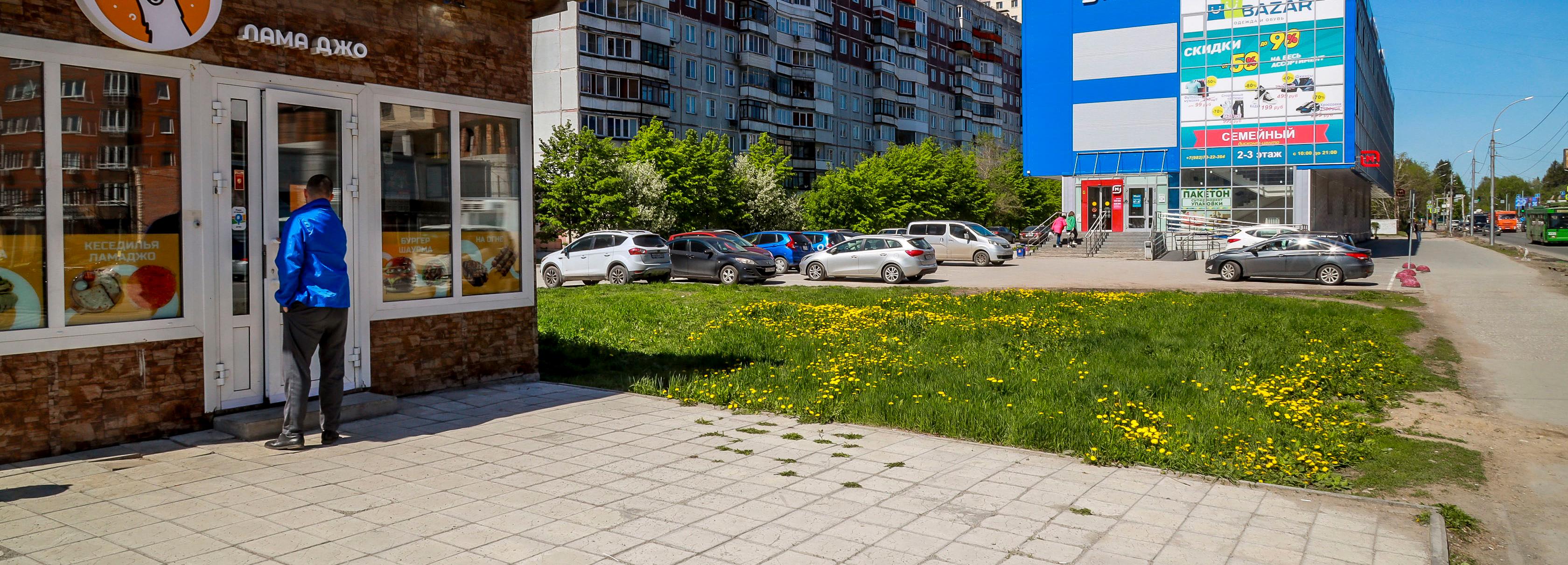 За парковку на газонах новосибирцам грозит штраф до 20 тысяч рублей