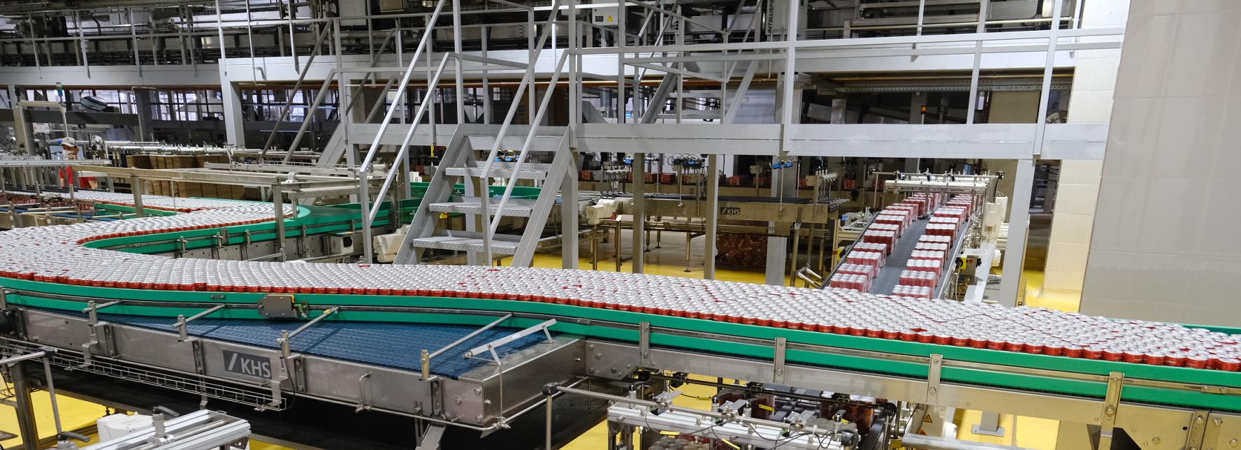 В Новосибирске запустили линию по выпуску напитков Coca-Cola в банке