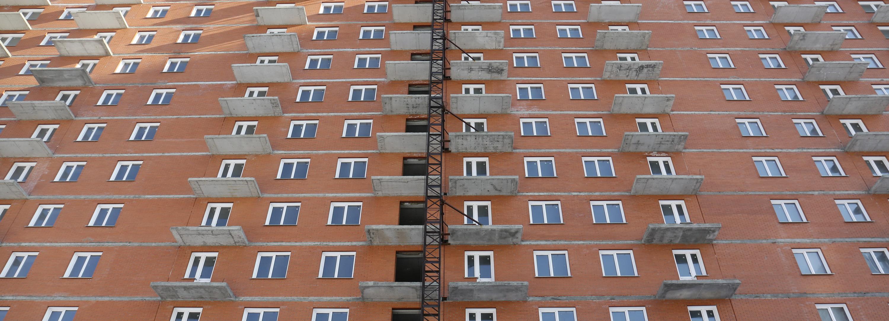 Скандально известные долгострои в «Закаменском» сдадут к концу 2023 года