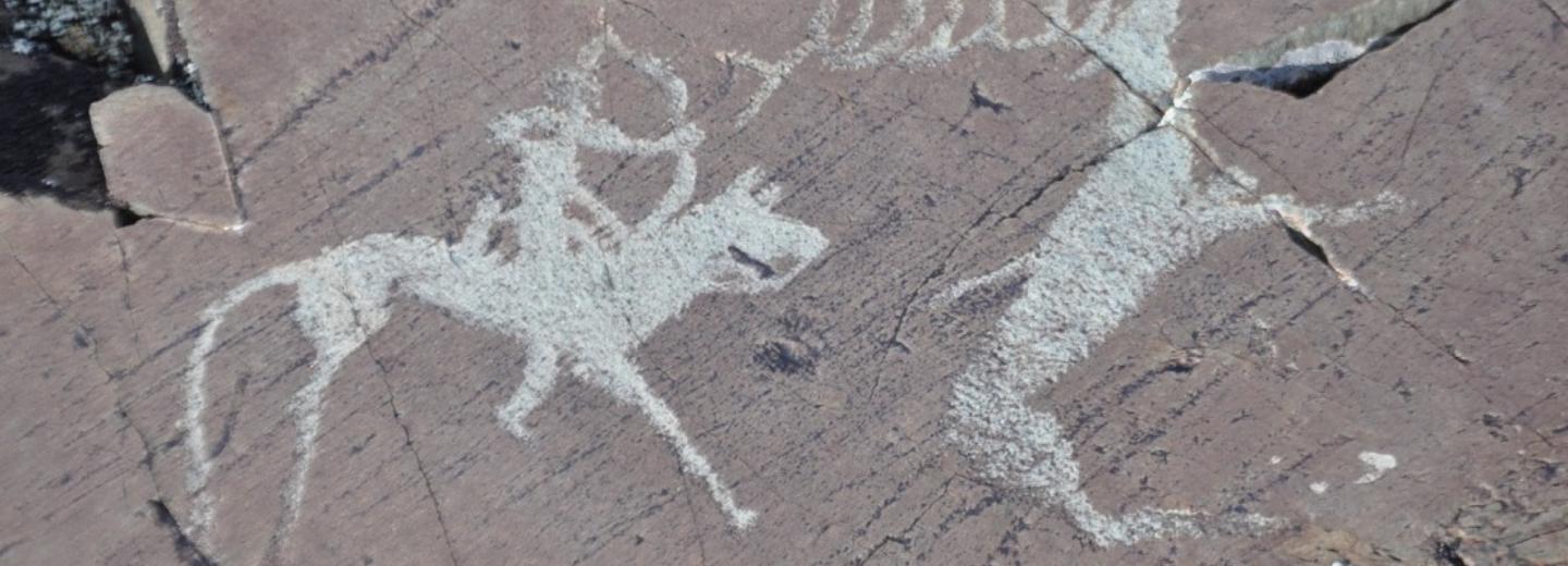 О загадочных алтайских петроглифах расскажут в Музее на набережной