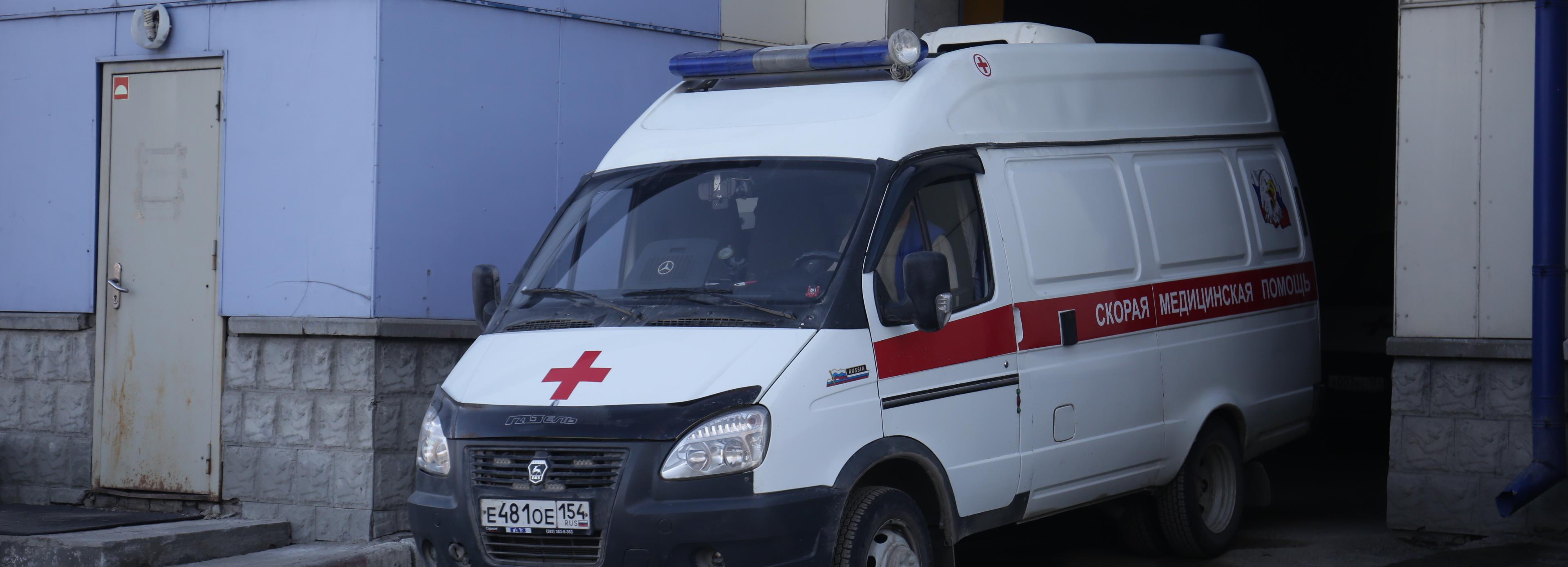 Больше тысячи человек отравились алкоголем в Новосибирской области