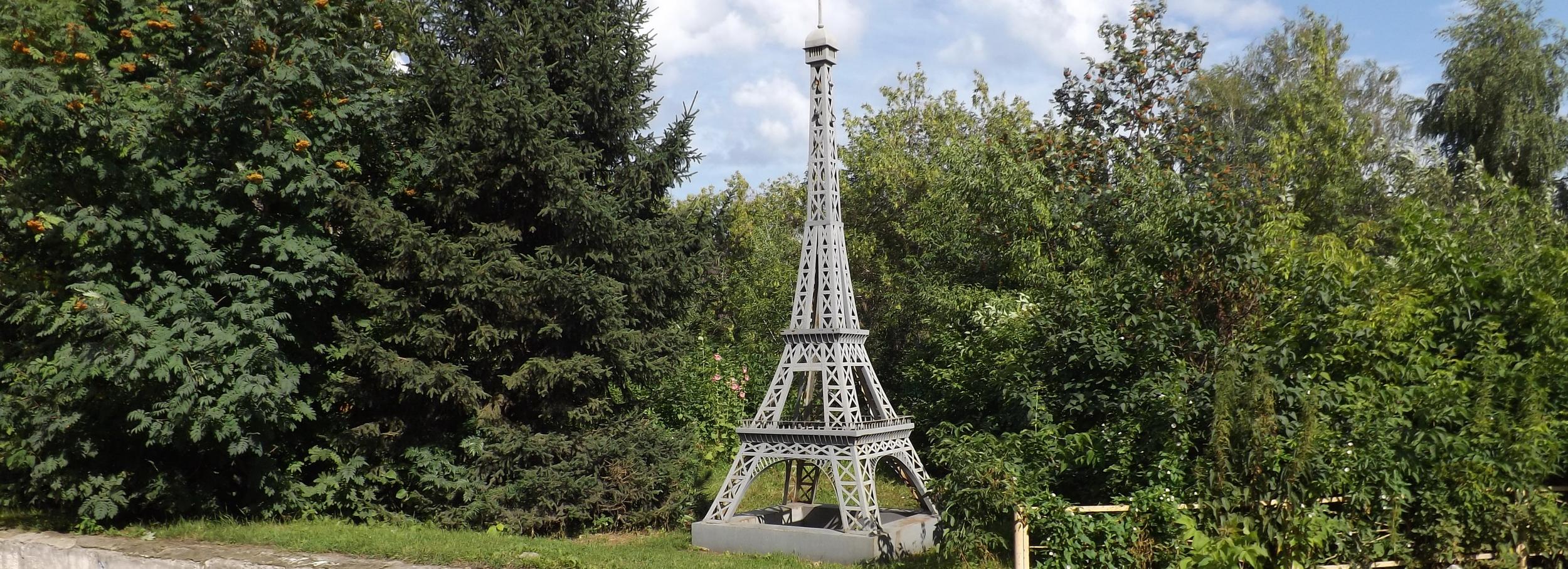 Где в Новосибирске можно увидеть Эйфелевы башни