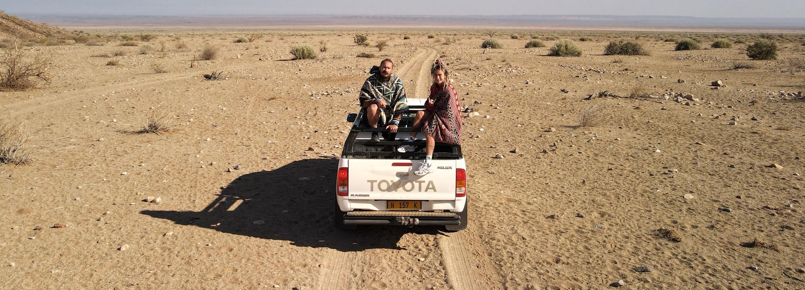 Ограбление, магия и стадо слонов: как новосибирец снимал фильм в Африке