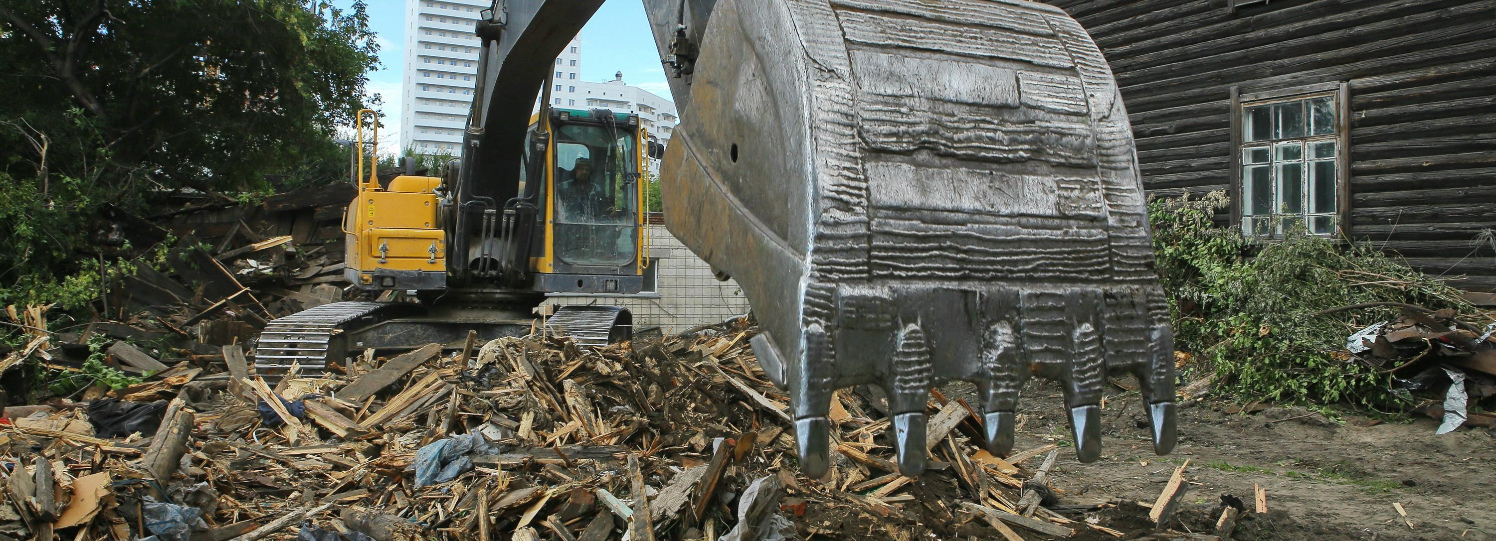 11 ветхих домов приговорили к сносу в Новосибирске — смотрим адреса