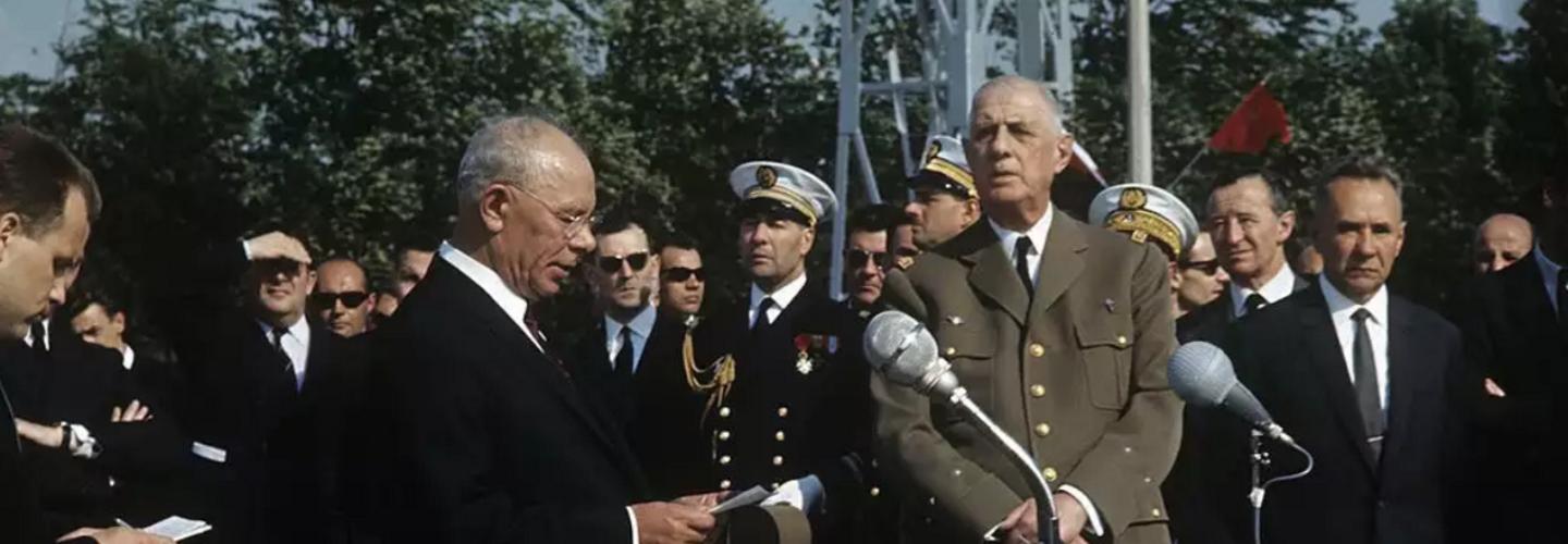 Цветной Новосибирск 1966 года показали в фильме о визите Шарля де Голля