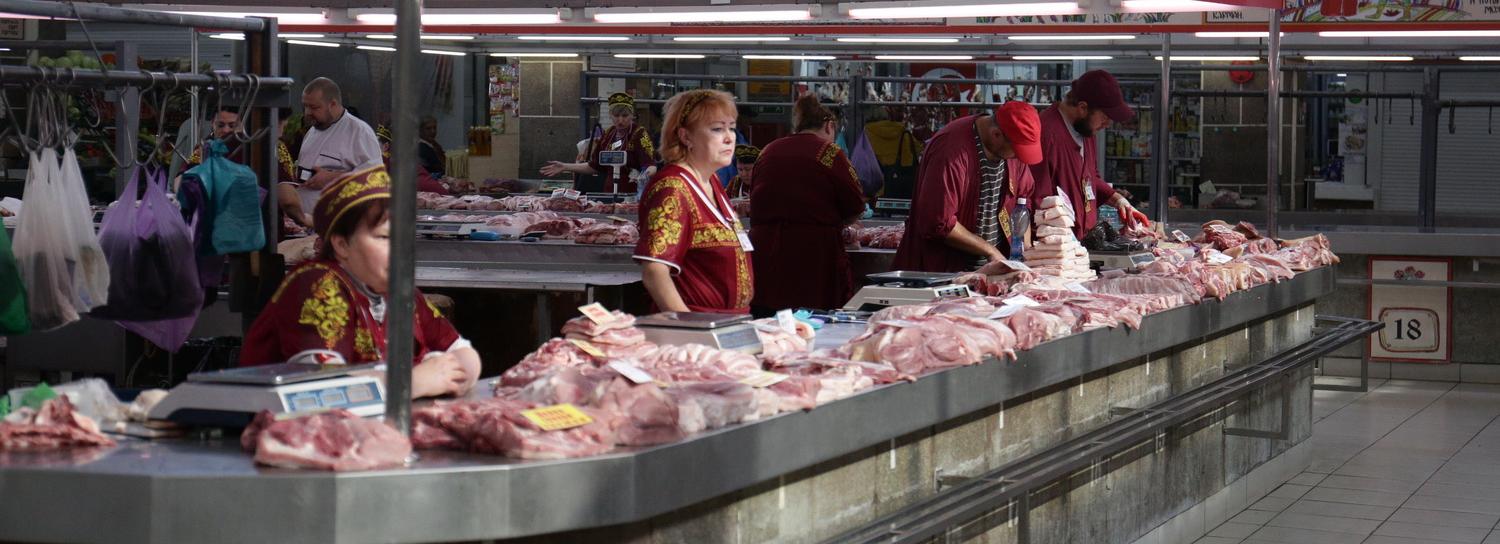 Мясника оштрафовали на 26 000 рублей за нарушение масочного режима