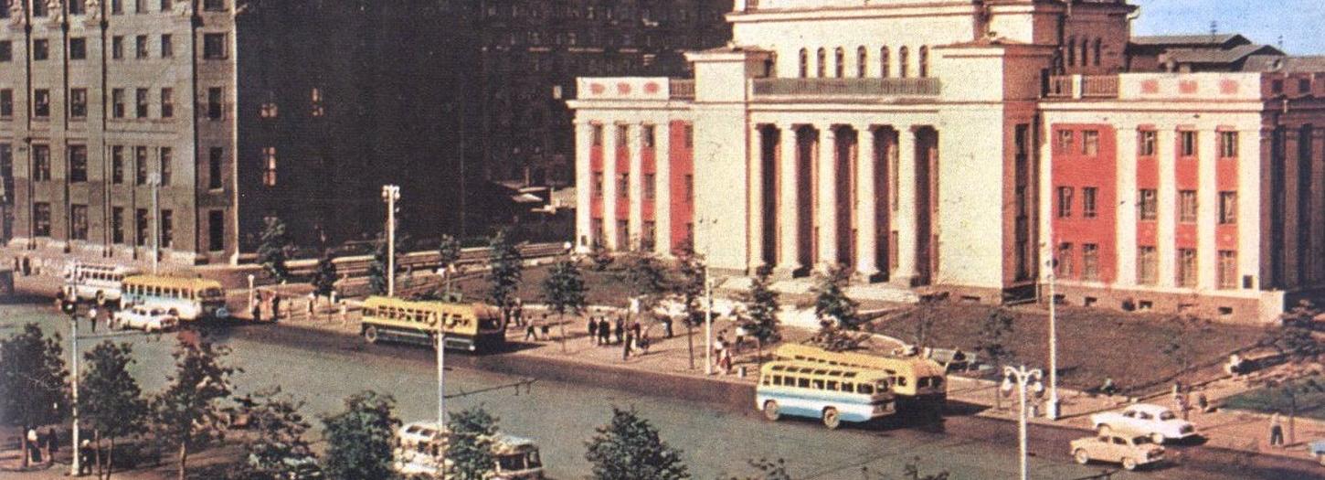 Назад в прошлое: энтузиасты восстановили фильм о Новосибирске 1987 года