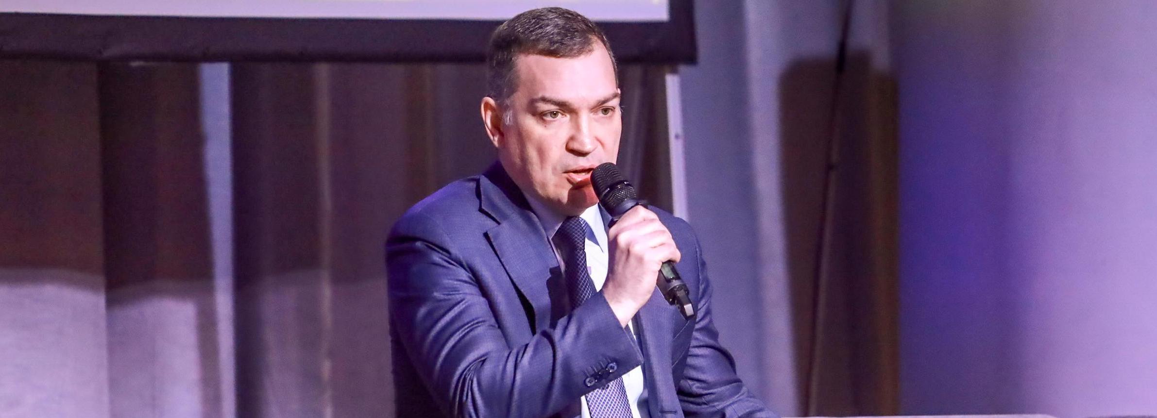 Мэр Кудрявцев поздравил Центральный и Заельцовский районы с 85-летием