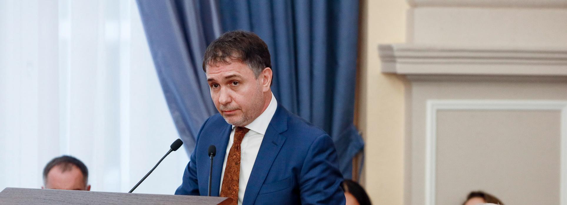 Мэр Кудрявцев поздравил с медалью председателя горсовета Новосибирска