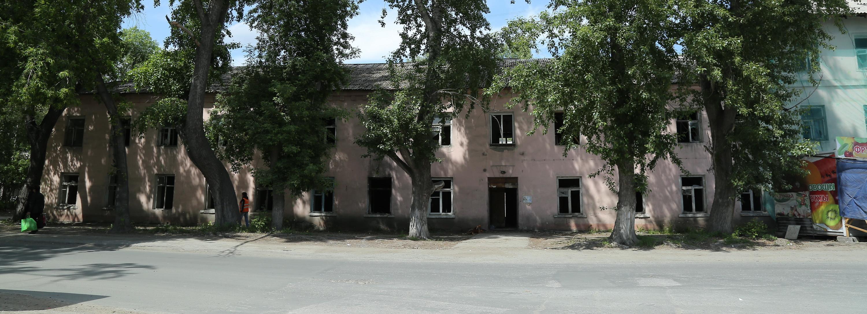 Мэрия выкупит квартиры и комнаты у жильцов старой двухэтажки на Расточке