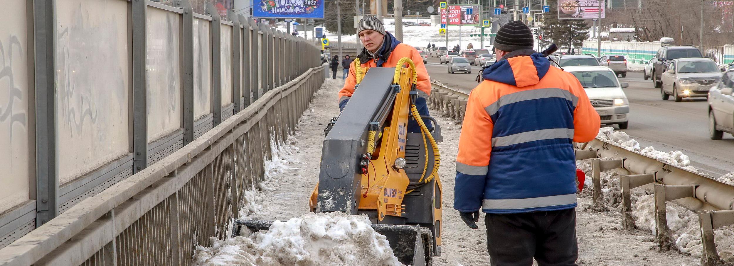 Где будут убирать снег 25 января в Новосибирске — список улиц