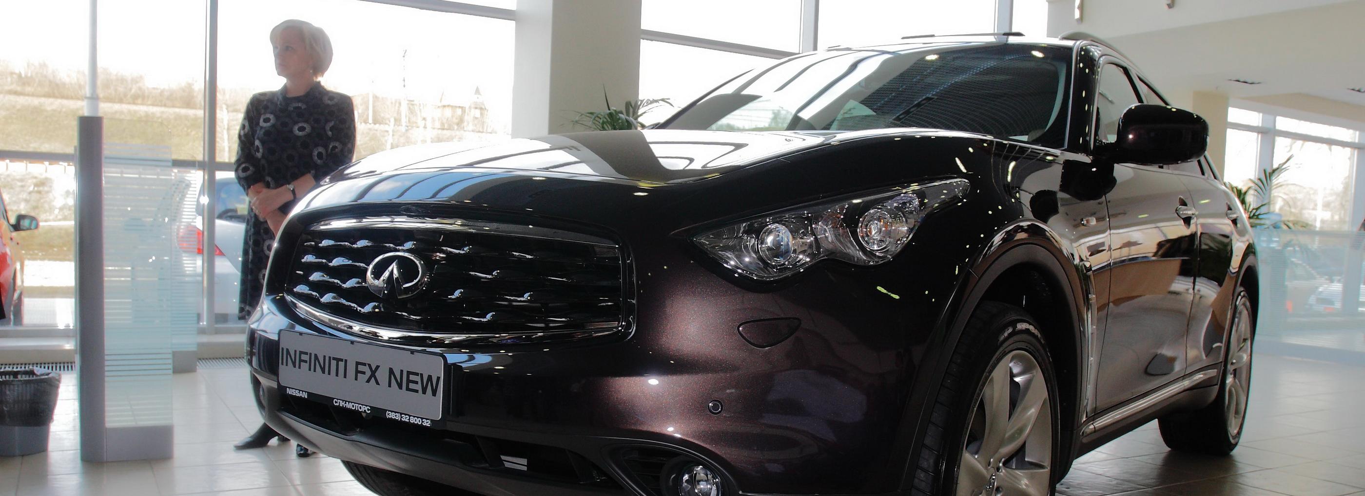 Пенсии — выше, машины — дороже: как изменится жизнь в России с 1 октября