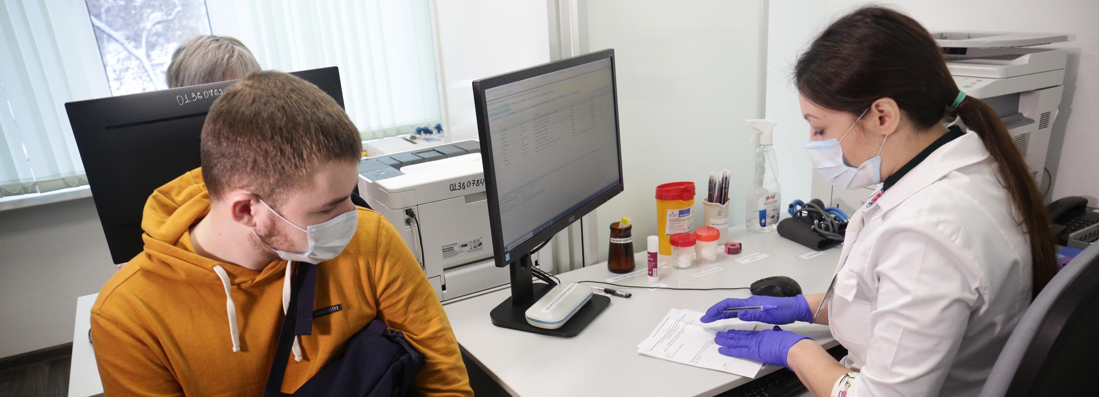 В Новосибирской области выявили жёсткую нехватку врачей