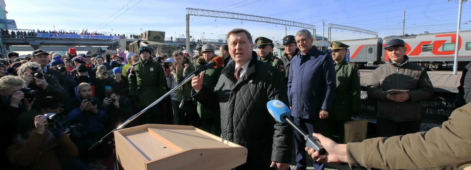 Мэр Локоть поздравляет с Днём железнодорожника