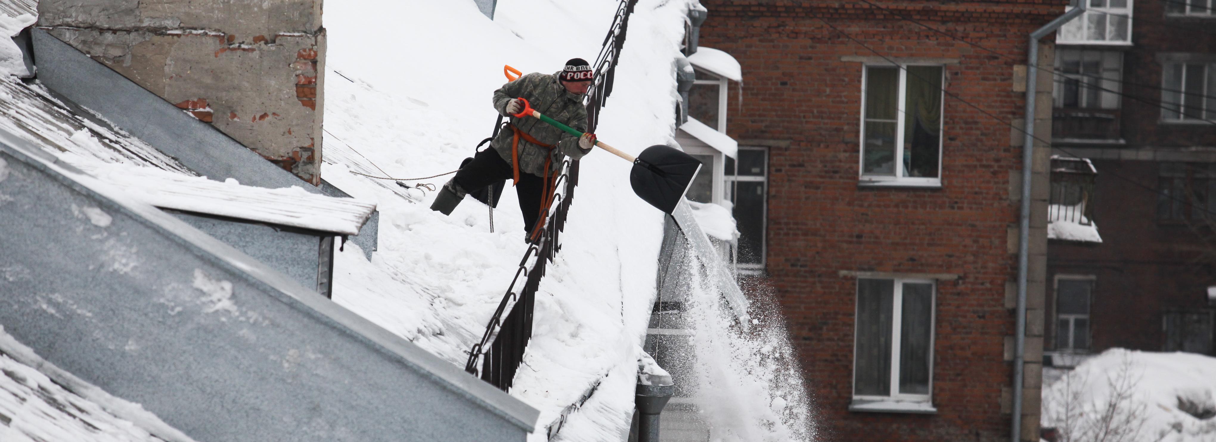 80% крыш в Новосибирской области очистили от снега