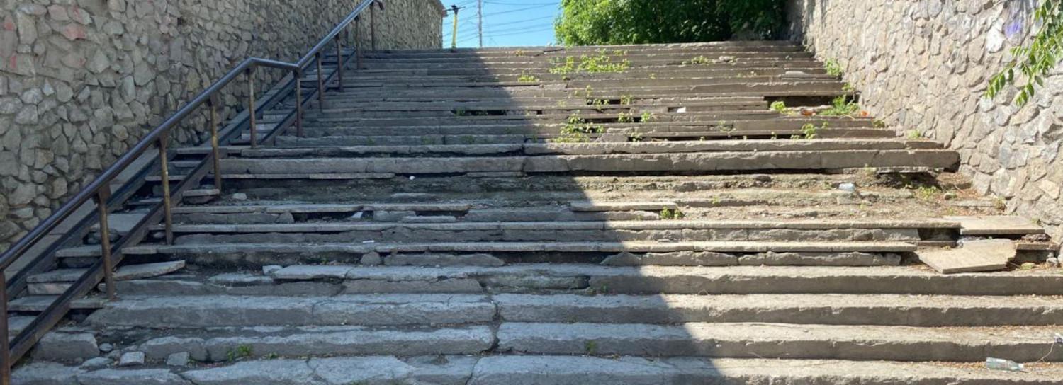 Отремонтируют вторую лестницу у станции метро «Речной вокзал»