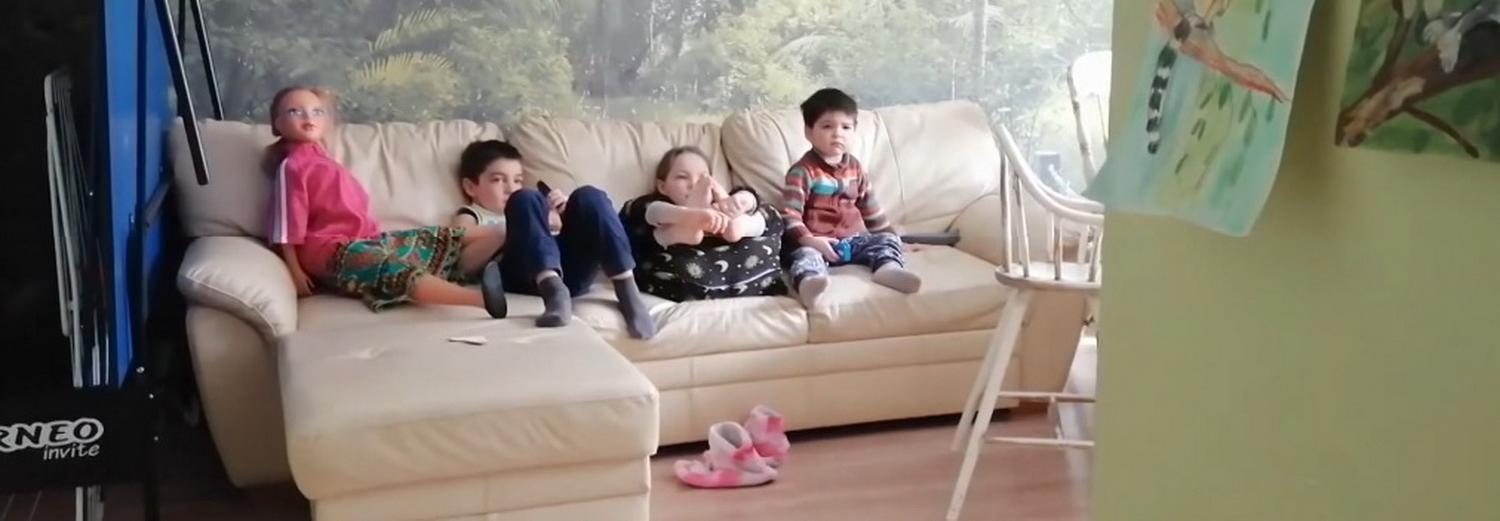 Как пережить самоизоляцию в семье с четырьмя детьми: выпуск первый