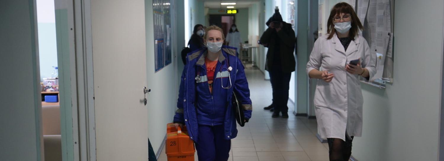 Ещё одна смерть от COVID-19 в Новосибирске: женщине было 57 лет