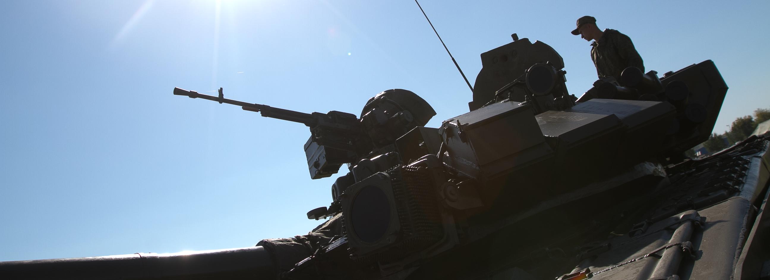 Путин присвоил гвардейский статус 41-й армии со штабом в Новосибирске