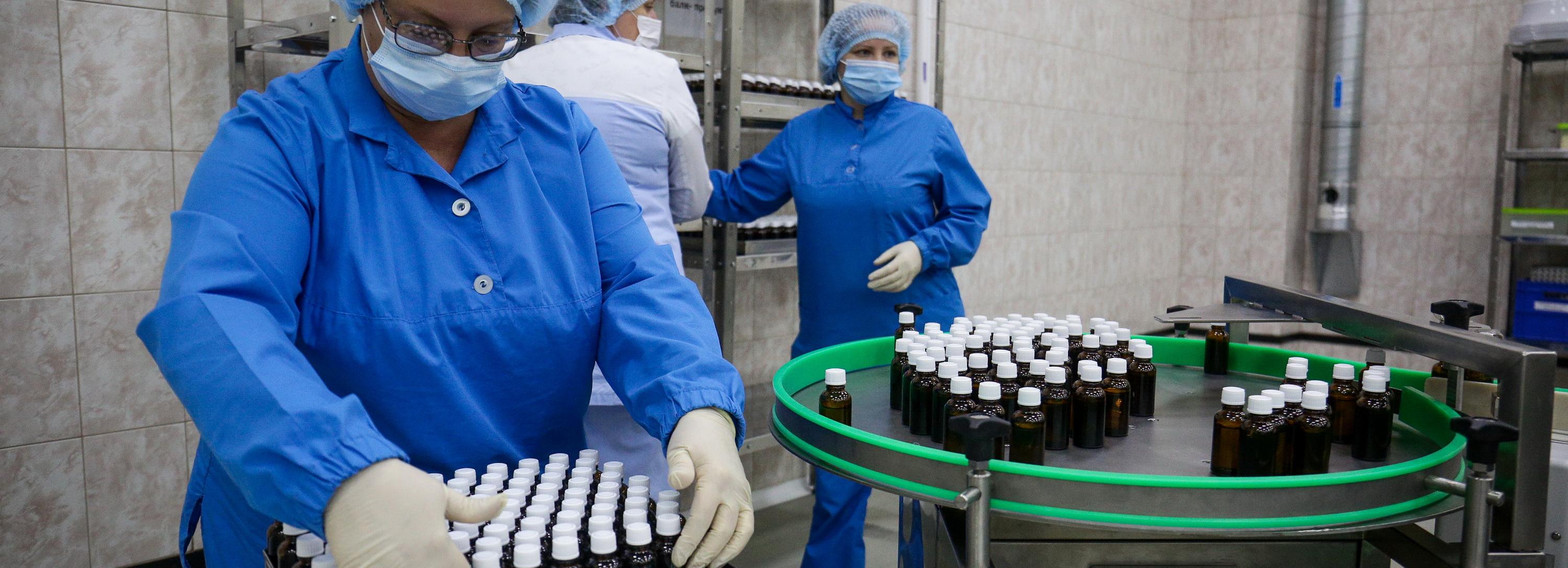 В 150 км от Новосибирска открыли огромное производство настоек и мазей