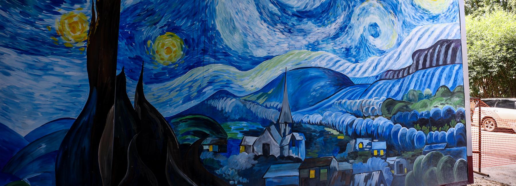 Жилмассив-музей: ходим по Северо-Чемскому и смотрим на живопись