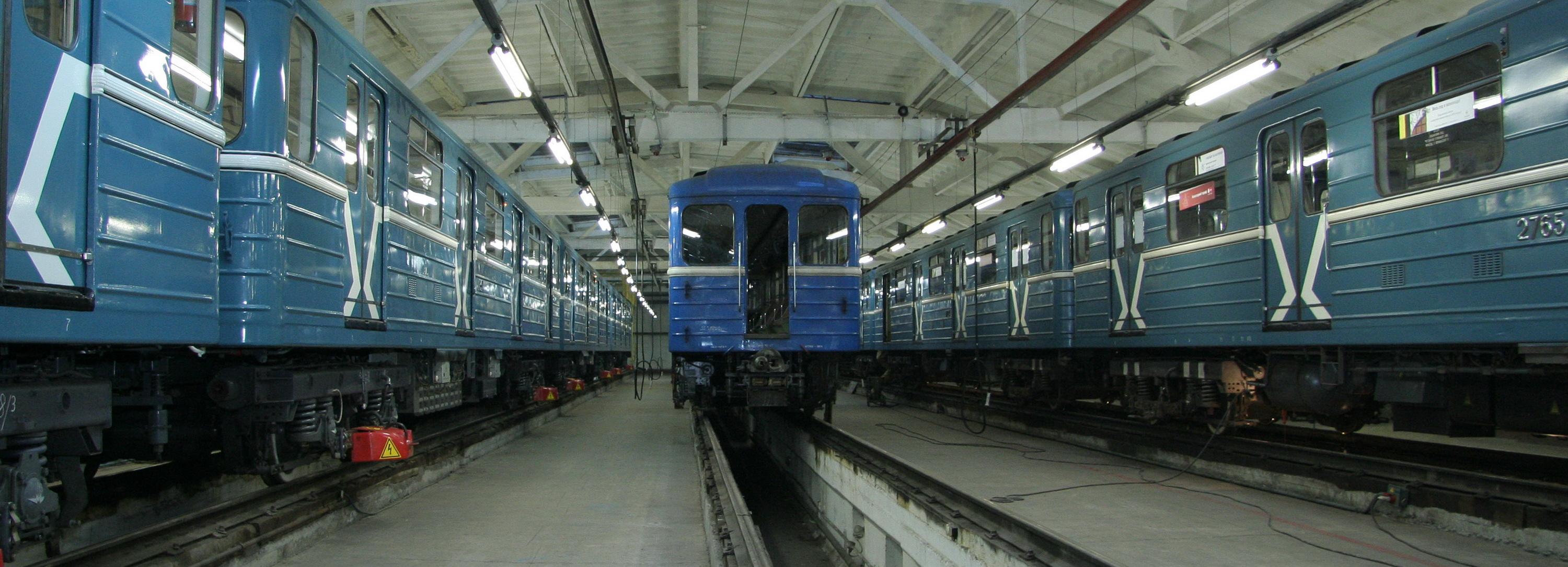 В новосибирском метро уже 99% работников сделали прививки от ковида