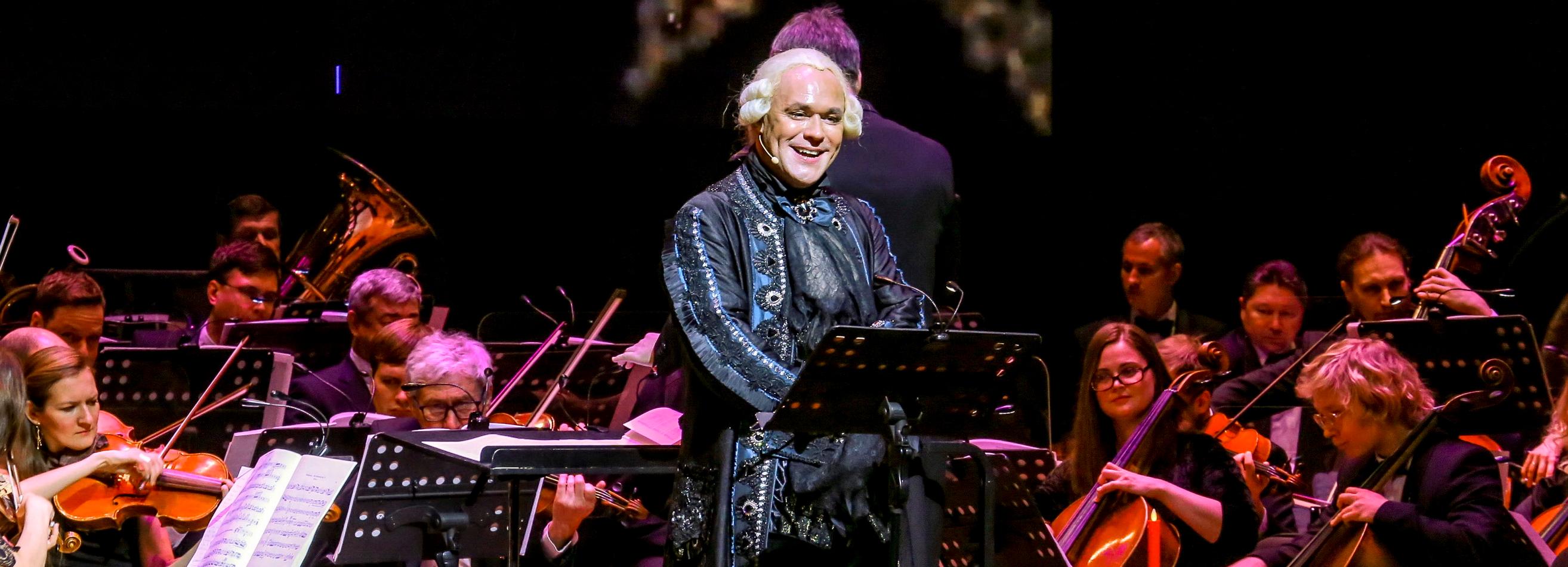 Максим Аверин рассказал новосибирцам сказку о Щелкунчике