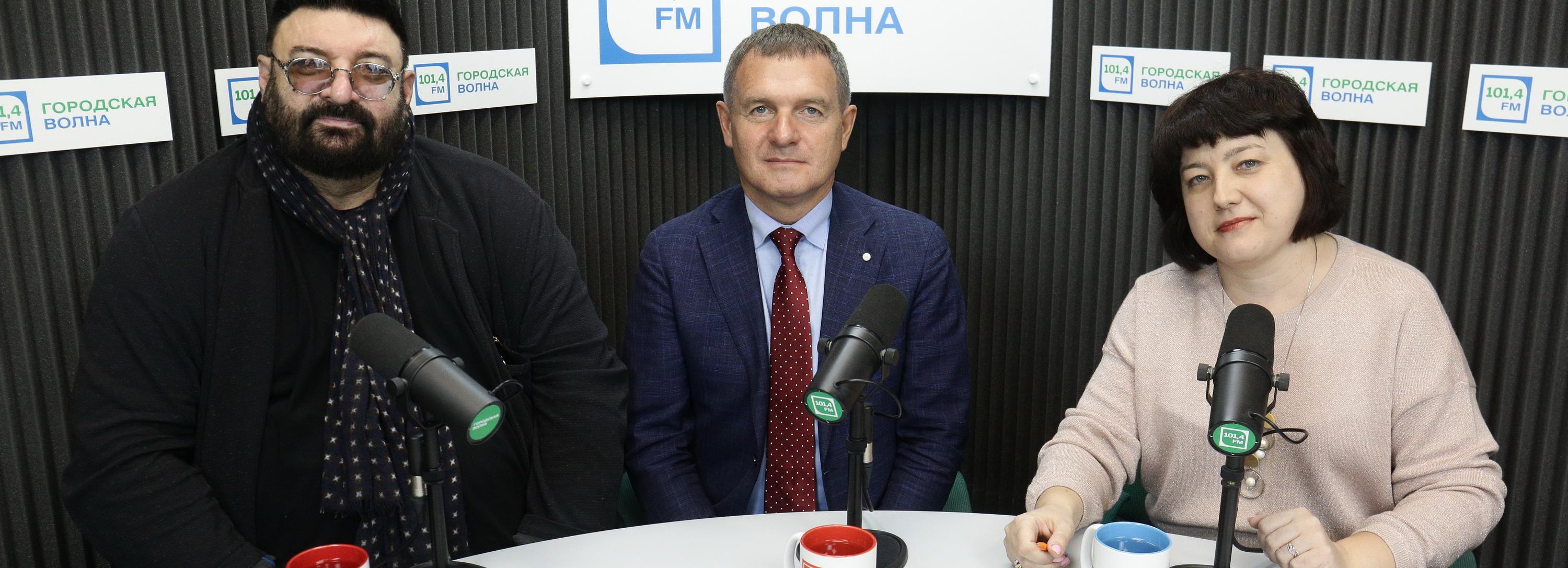 Вечерний разговор: кризисные ярмарки, сезон самокатов и гастроинкубатор