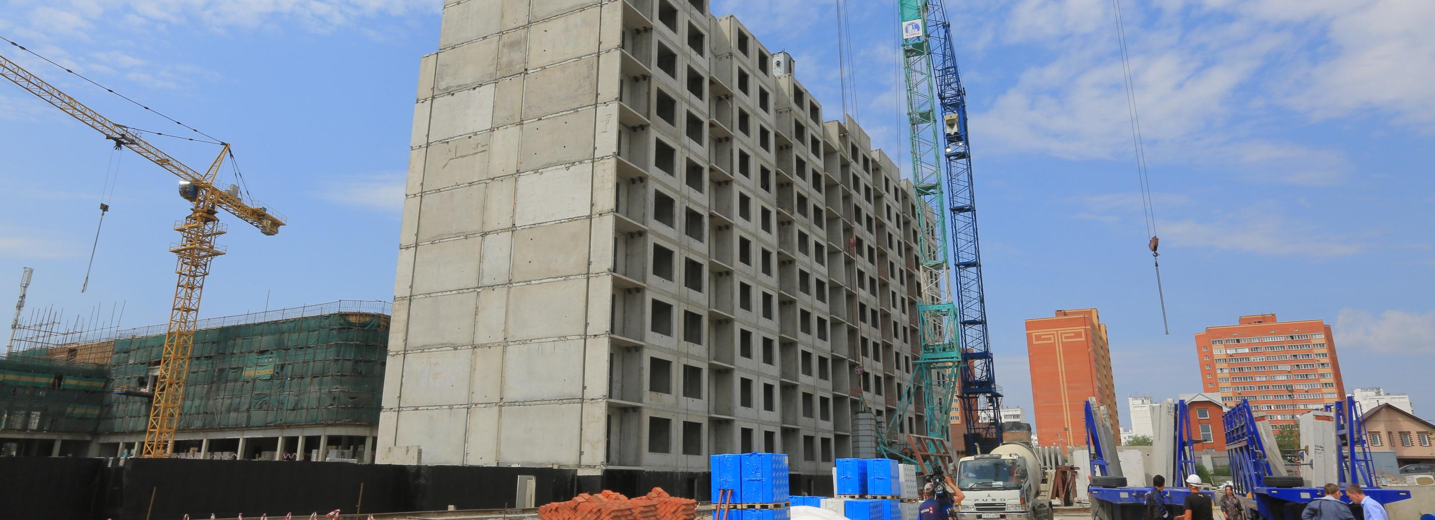 Дом для 600 переселенцев сдадут до конца года на улице Степной