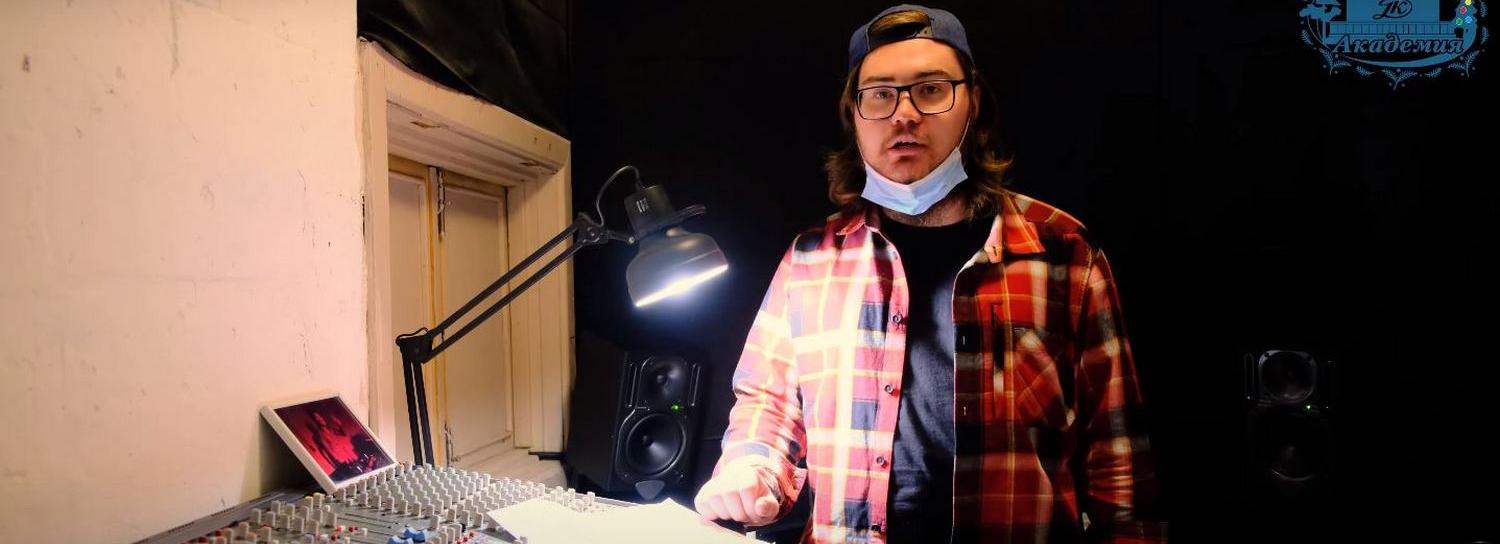 «Пока быть в маске — судьба моя»: клип о пандемии сняли в Новосибирске