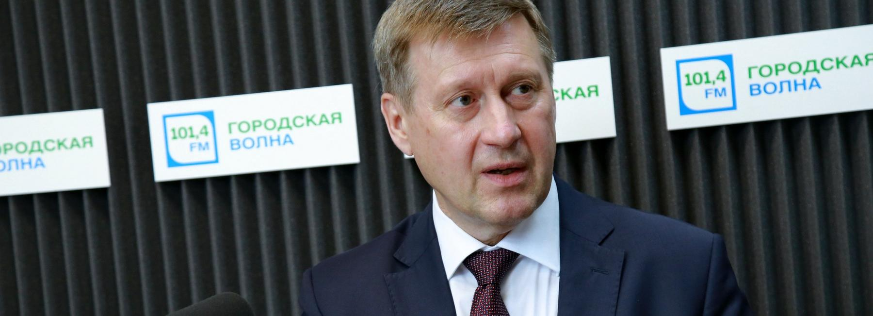 Когда ждать новые троллейбусы: прямой эфир с мэром Локтем на Горволне