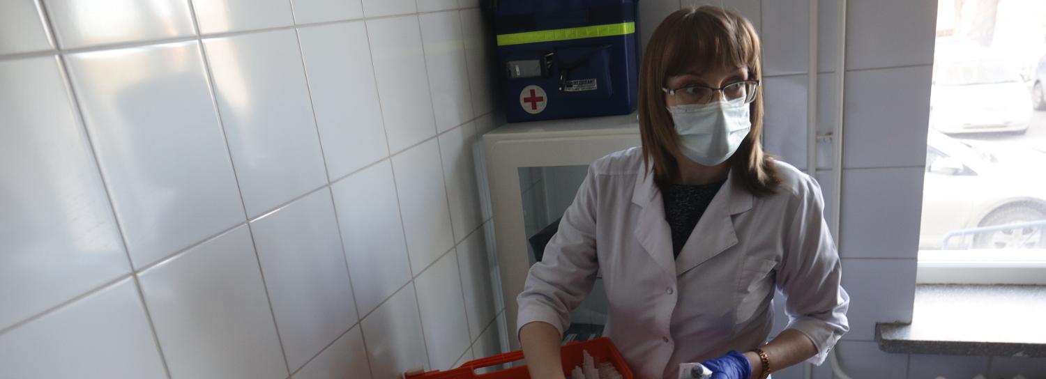 Всех новосибирцев с ОРВИ будут тестировать на коронавирус