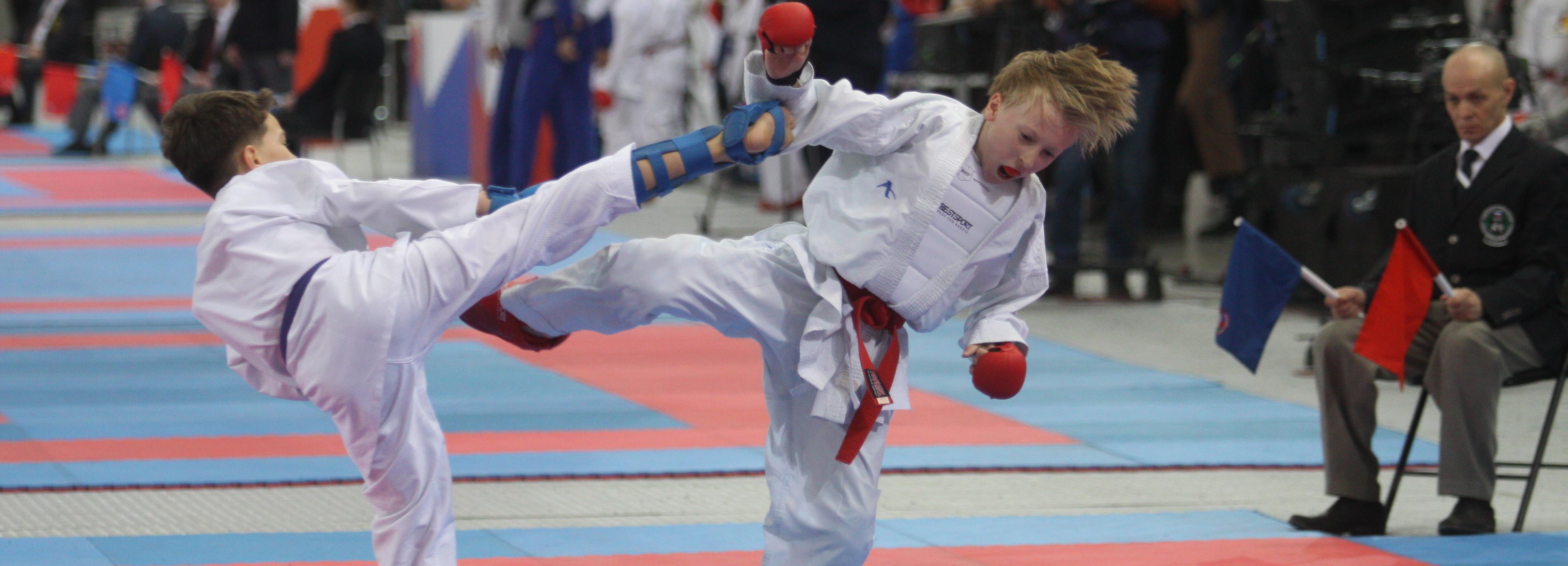 Каратисты из четырёх стран борются за «Кубок успеха» в Новосибирске