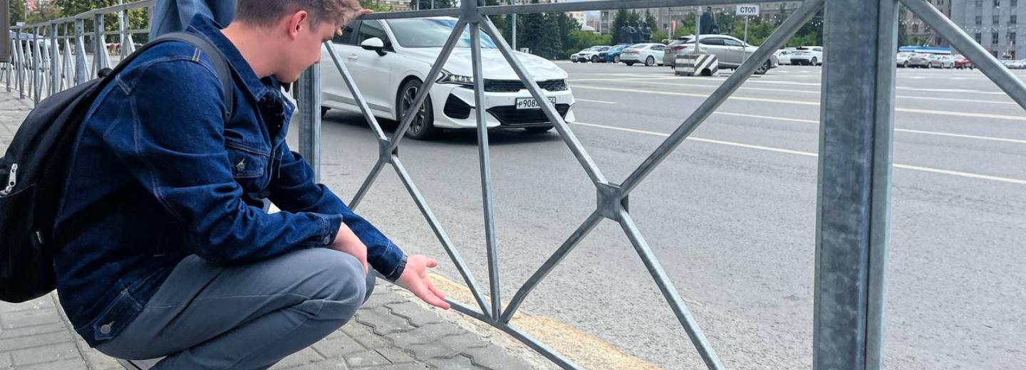 Иллюзия безопасности: мнение урбаниста о заборах в центре Новосибирска